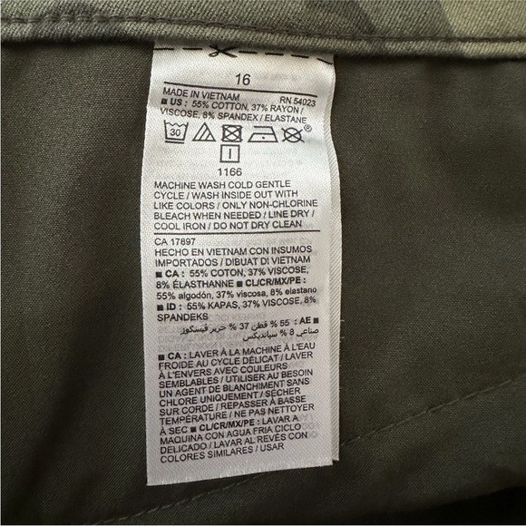 Old Navy Pixie Pants Sz 16 High Rise Skinny Leg Secret Slim Pockets Olive Green - Picture 11 of 11